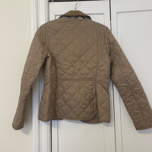 Barbour Deveron - Quilted Jacket - Picture 5 of 7